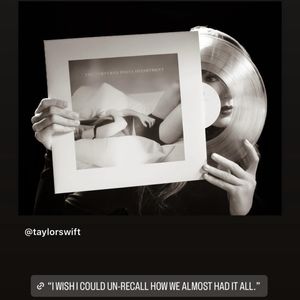 Meet your Posher, Ava